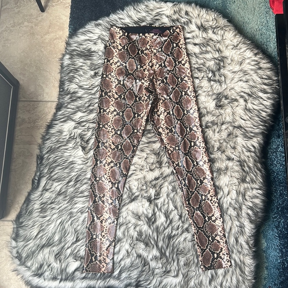 Commando snake skin leggings